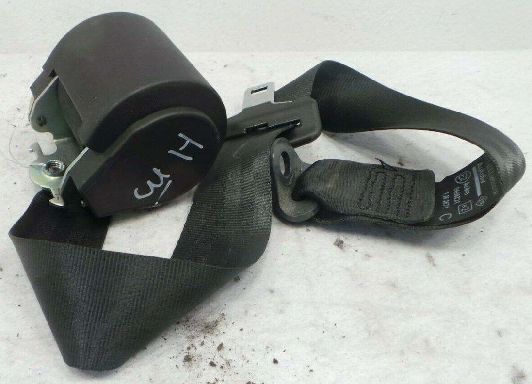 Renault Fluence Arka Orta Emniyet Kemeri 888500010R - Renault Mais