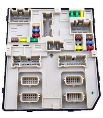 Renault Megane 3 Sw - Laguna 3 - Scenic 3 Elektronik Bağlantı Ünitesi 284B63106R