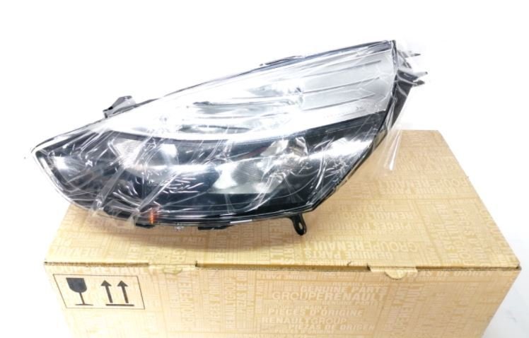MAİS Clio 4 -IV- (2012-2016) Far Sol Siyah 260601176R