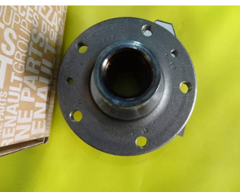 Kango 3 A - III Ön Teker Poryası 8200361237