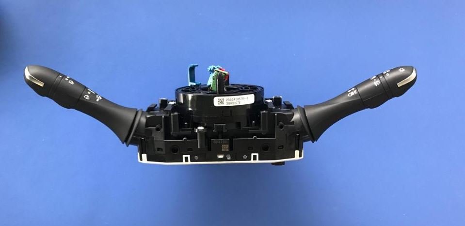 Megane 4-IV Direksiyon Alt Kumanda Sportu 255678134R