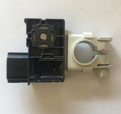 Megane 4-IV A Talisman Akü Kutup Başı Gerilim Kaptörü 294G0C990B