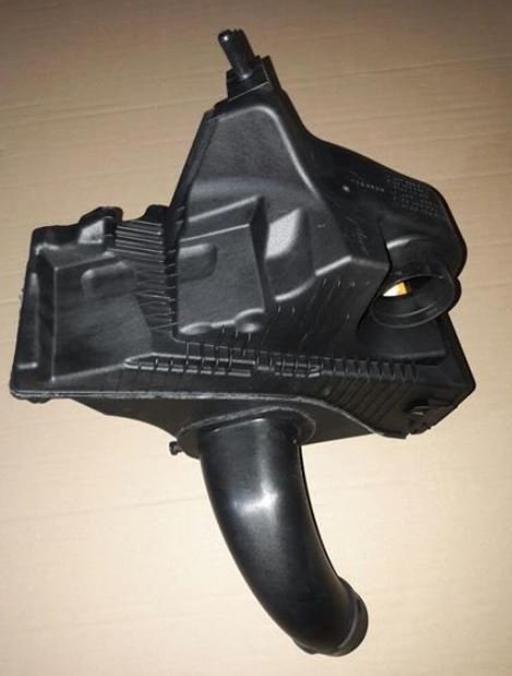 Renault Clio 3 Hava Filtre Kutusu 8200398953