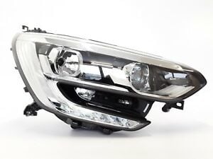 Megane 4 - IV Ön Sağ Far Lambası Ledli Siyah 260100506R