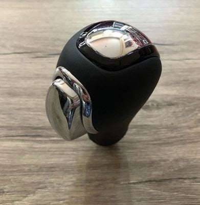 Clio 4 Otomatik Vites Topuzu Krom 328655406R