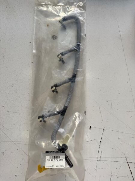 Trafic III 2.0 DCİ Adblue Enjektör Geri Dönüş Hortumu 166717509R