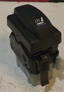 Renault Laguna 2 Koltuk Isıtma Düğmesi 8200002438