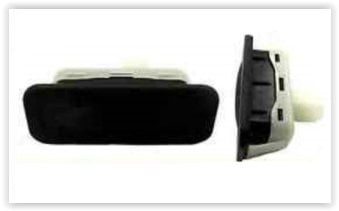 Clio 4 Bagaj Açma Düğmesi Butonu 8200385515