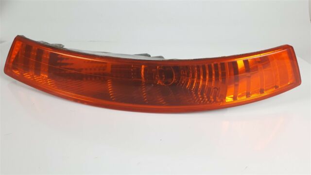 Trafic 2 - II Sinyal Lambası Sol 8200007031 Turuncu Renk