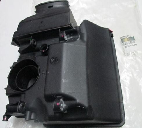 Renault Megane 1 - 1.6 16V K4M Hava Filtre Kutusu 8200420862 - Renault Mais