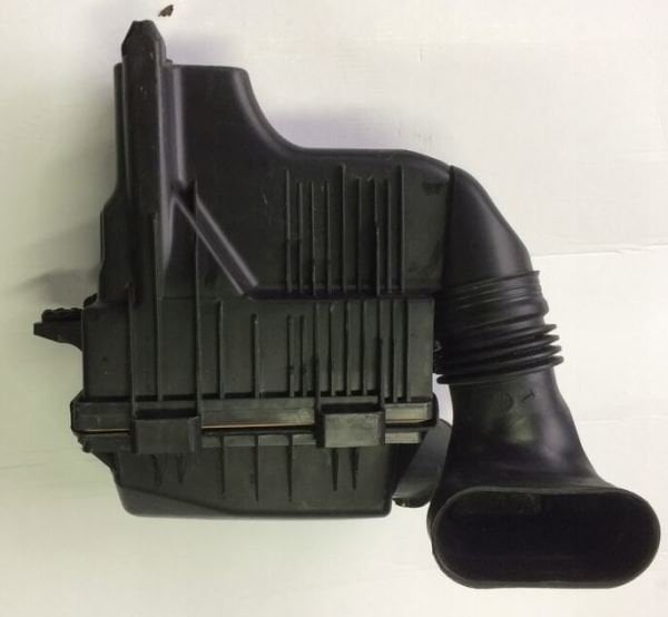 Dacia Sandero Hava Filitre Kutusu 165003077R