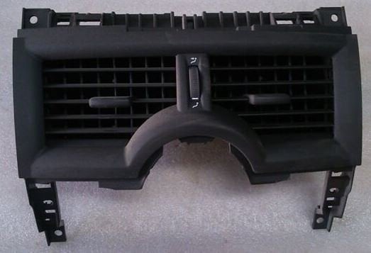 Renault Megane 2 Torpido Havalandırma Izgarası Orta Komple 7701062442