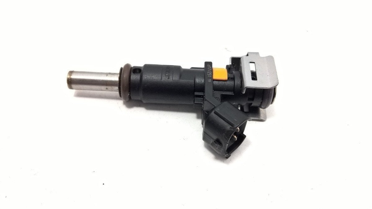 Megane 4 - IV 1.6 16 Valf H4M Motor Enjektör 166008992R