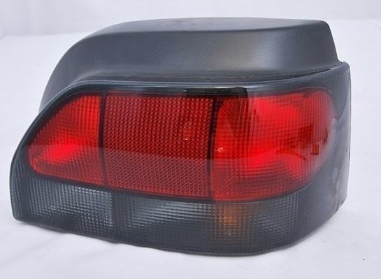 Clio 1 Arka Sağ Stop Lambası 7701039013