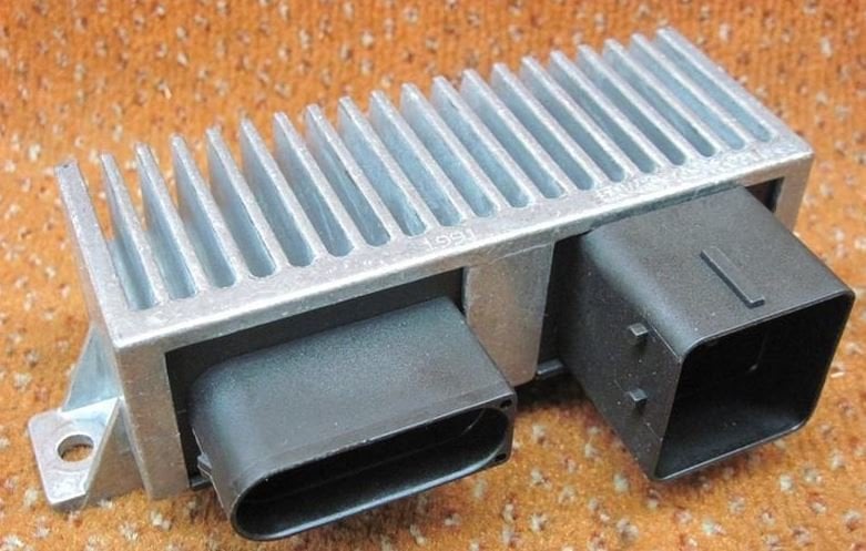 Renault Kango 3 - Laguna 3 1.5 Dci Kızdırma Rolesi 8200558438