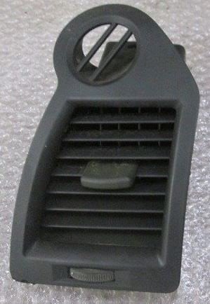 Megane 2 Torpido Havalandırma Difizörü Sağ 7701062444