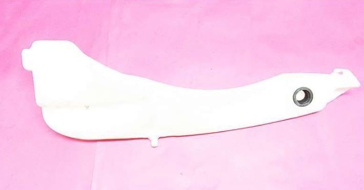 Megane 1 Cam Su Fiskiye Deposu 7700835518