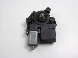 Renault Megane 3 - III Fluence Ön Cam Kriko Motoru Sağ 807301396R