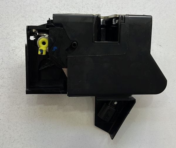 Dacia Logan 2 Mcv Arka Sol Kapı Kilidi 825033585R