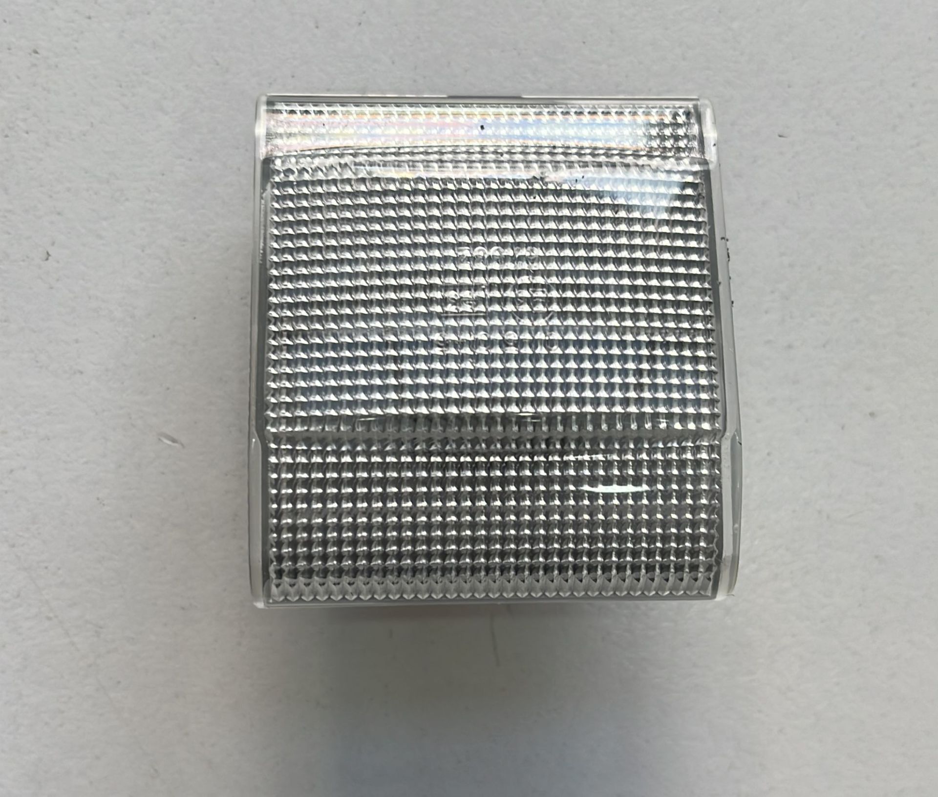 Laguna 2 Kapı Sinyali BEYAZ 8200003475