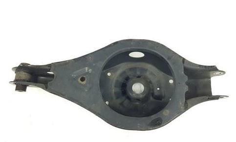 Latitude 2.0 Dci  Arka Sağ Salıncak 551B04724R