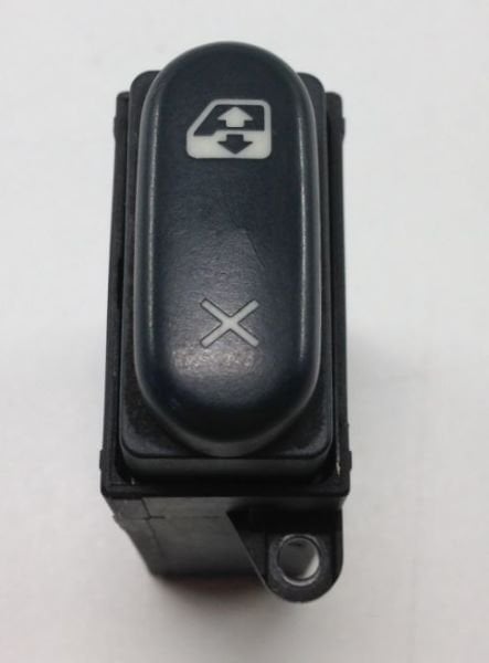 Renault Megane 1 Arka Cam Açma Kilit Düğmesi 7700841238 - Renault Mais