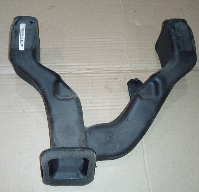 Renault Fluence Torpido Arka Havalandırma Borusu 687940002R - Renault Mais