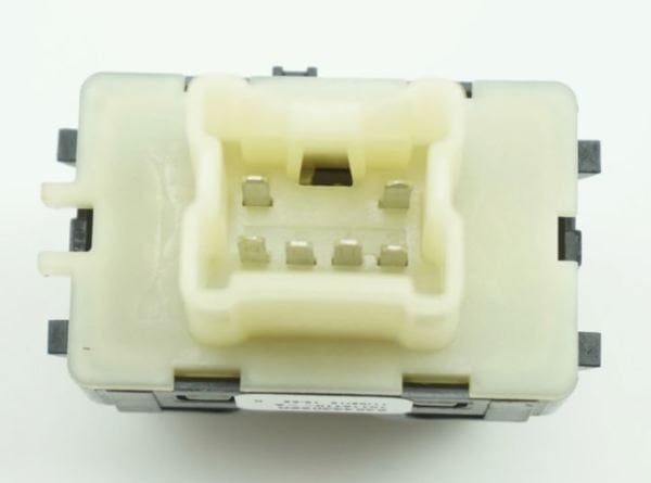 Renault Megane 4 Bagaj Ve Yakıt Depo Kilit Düğmesi 846433022R