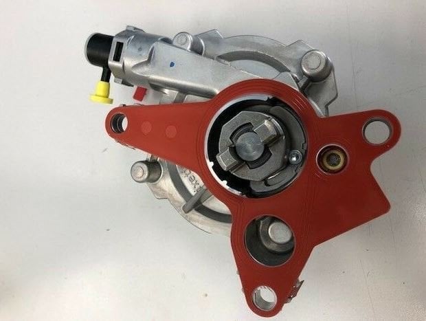 Master 3-III 2.3 Dci Fren Vakum Pompası 8200902378