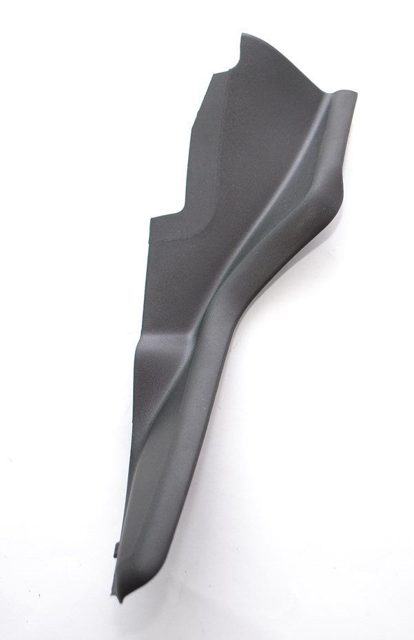 Renault Kango  3 Cam Izgara Plastiği Sol 8200439447