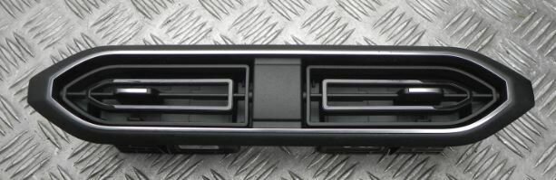 Dacia Sandero Kalorifer Havalandırma Izgarası 687509018R