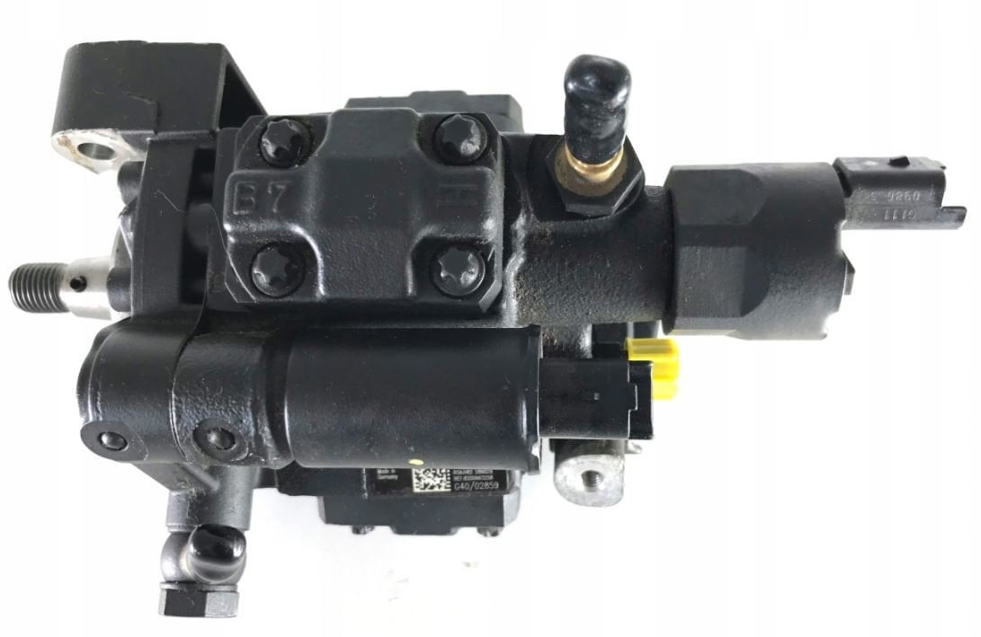 Renault Megane 3 - Fluence Mazot Pompası 167008859R - Renault Mais