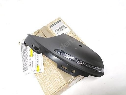 Megane 4 Sağ Dış Ayna Sinyali Kapağı Komple 963053618R