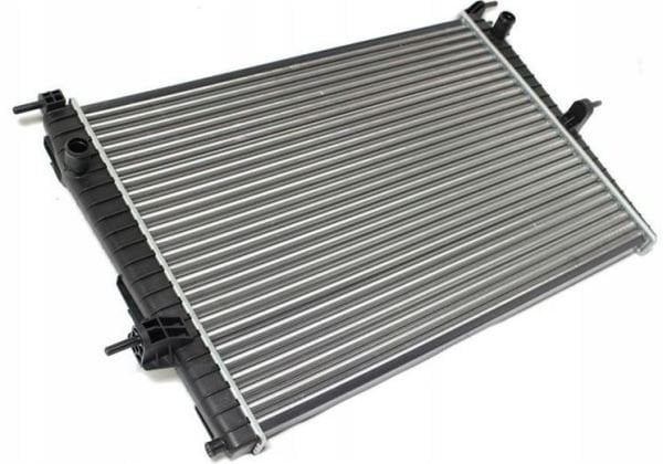 Renault Fluence 1.6 16v Su Radyatörü 214100067R