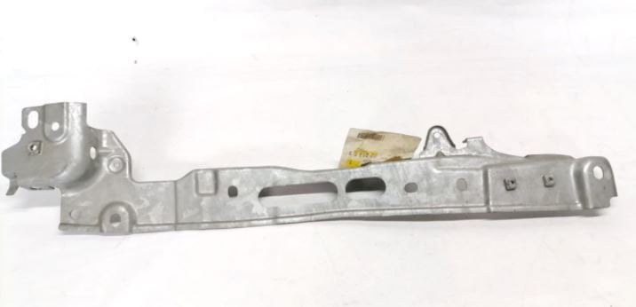 Megane 2 Ön Sağ Çamurluk Bağlantı Sacı 8200115495