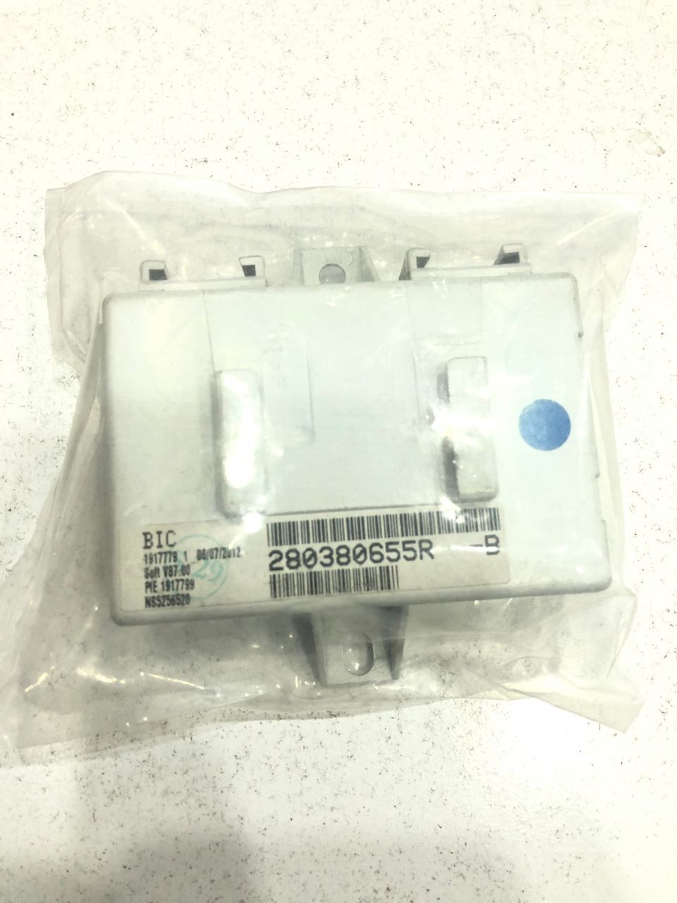 Aksesuar Prizi Ara Bağlantı Ünitesi  280380655R