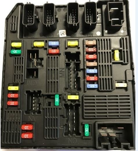 Fluence - Megane 3 Sigorta Kutusu 284B69159R