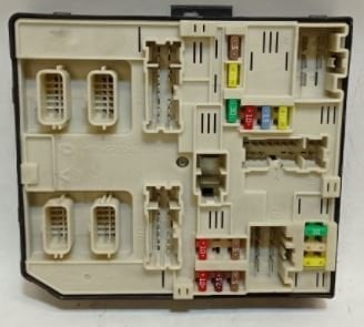 Master 3-III Elektronik Beyin Sigorta Upc Kutusu 284B66852R