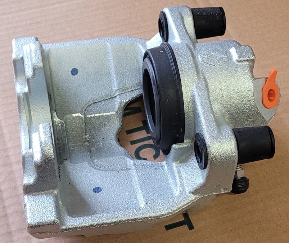 Renault Clio 5 Sağ Fren Kaliperi 410016073R