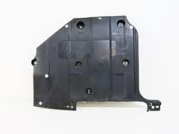 Arka Dingil Muhafazası (Benzinli) Clio 5 - V 748A07505R