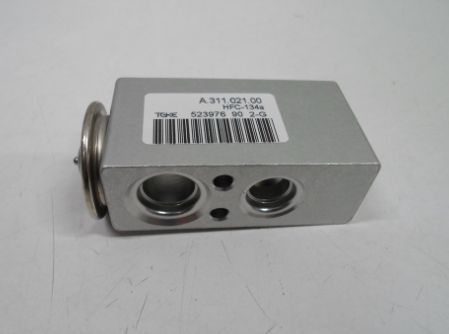 Clio 4 Captur Klima Detantörü 922700511R