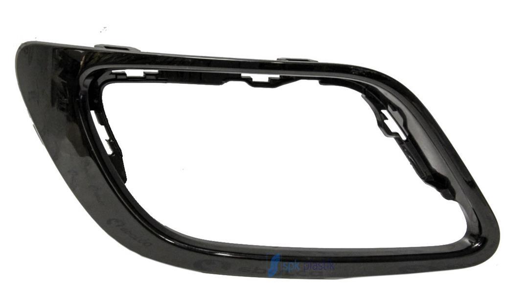 Fluence 2013 Sonrası Sis Çerçeve Nikelajı Sağ 261520694R