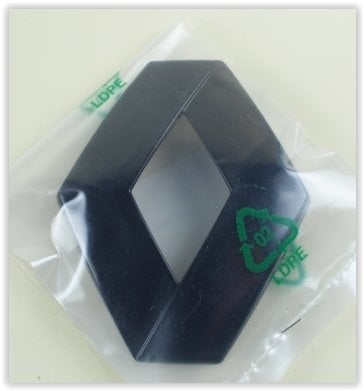 Clio 4 - Arka Bagaj Arma - Logo Siyah 908890899R