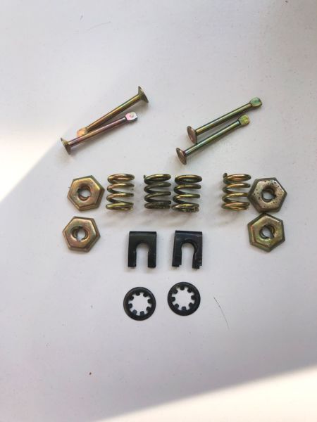 R9 Arka Fren Çivi Takımı 7701201687