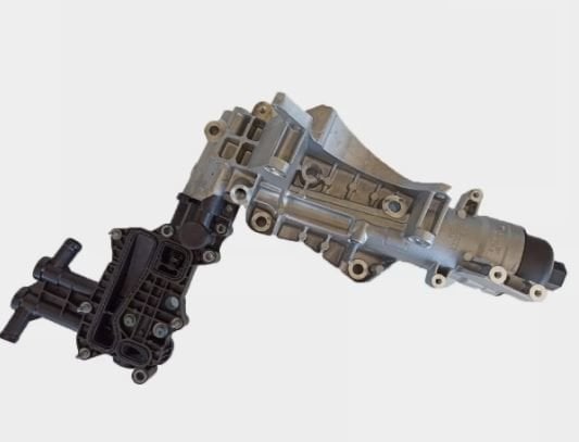 Mercedes C200 1.6 Dci Yağ Soğutucu 152085078R 6261800011