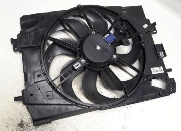 MAİS Clio 4 Fan Motoru Komple 214816703R