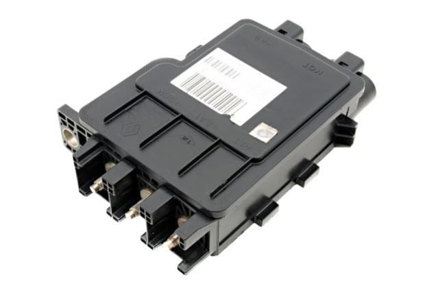 Laguna 3 Latitude Akü Dağıtım Kutusu 243800002R